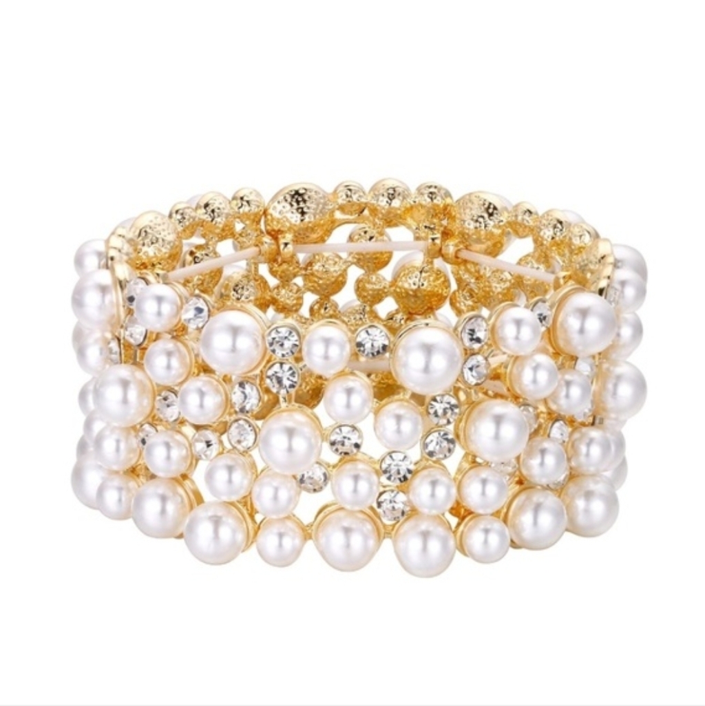 Natasha Couture Gold And Pearl Stretch Bracelet 48$